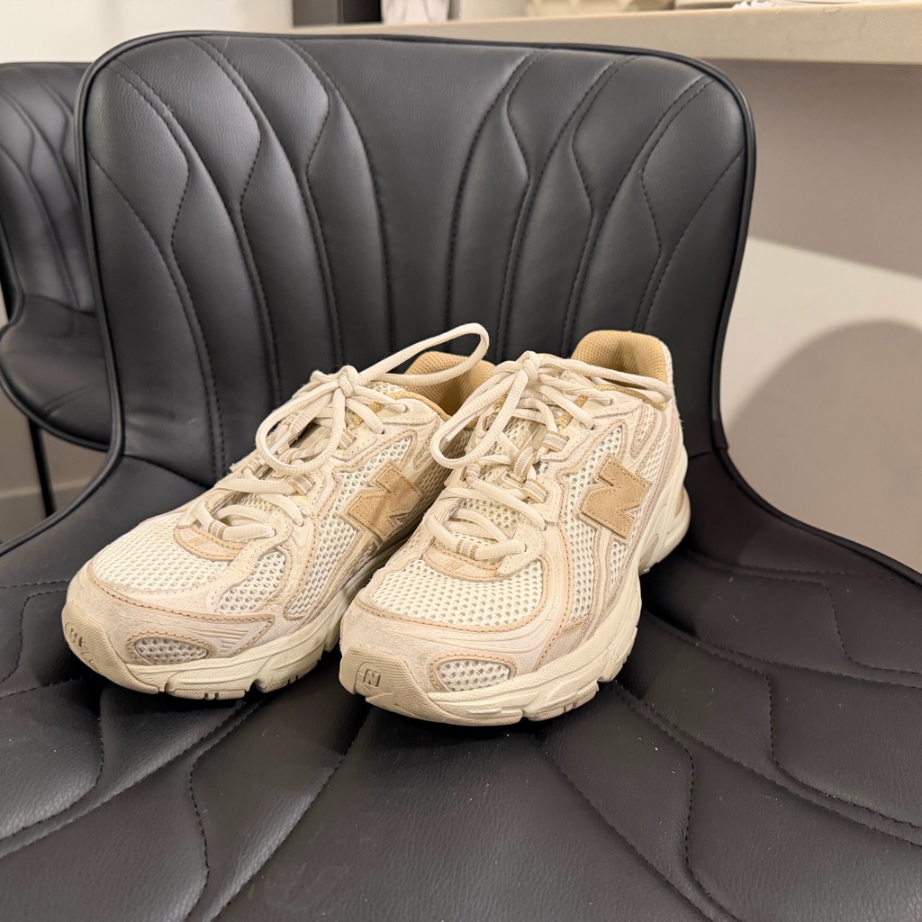 New Balance 740  Light Beige